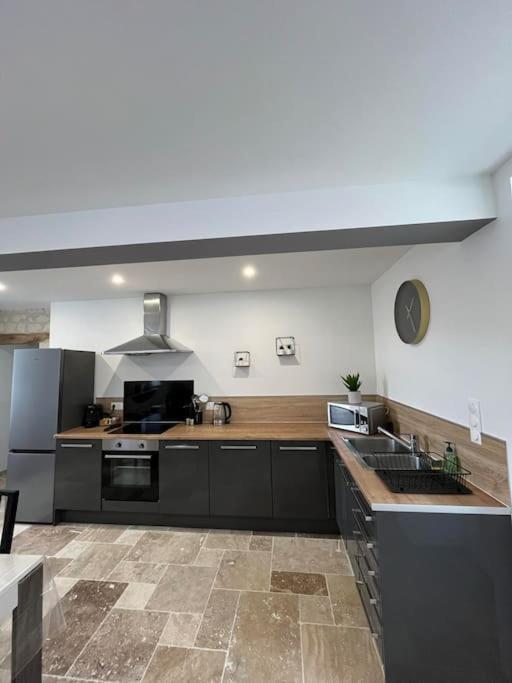 Charmante Maison De Bourg Cosy Acces Wifi Sepmes Exterior foto