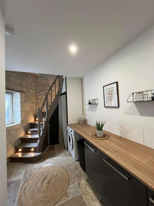 Charmante Maison De Bourg Cosy Acces Wifi Sepmes Exterior foto